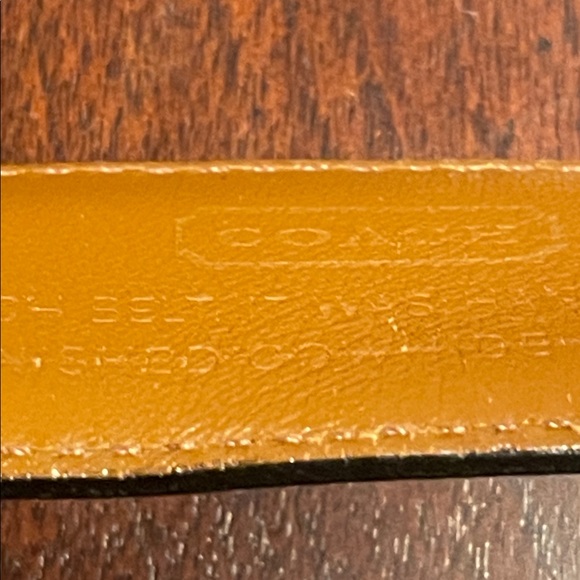 45008 VINTAGE-Coach Black Leather Belt - see pics for approximate measurements - Picture 7 of 9